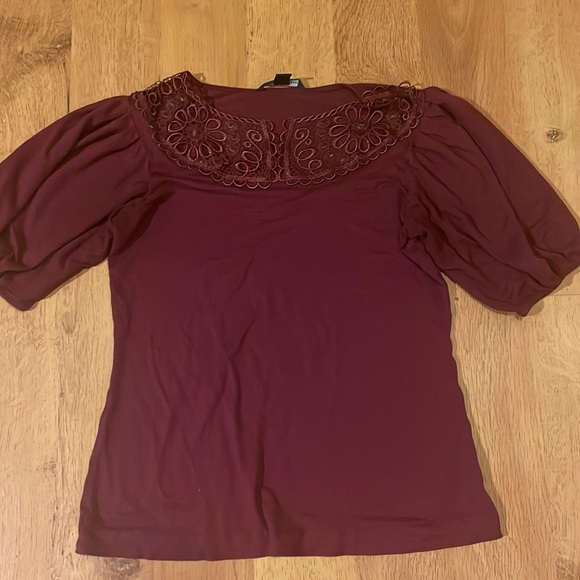 Banana Republic Tops - Burgundy puff sleeve lace detail top